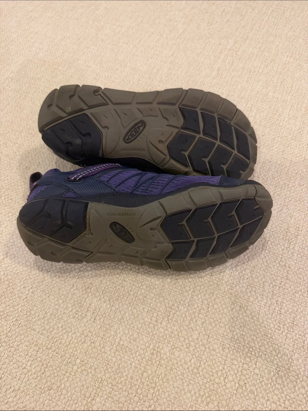 Keen Kids Purple and Navy Bungee Lace Sneakers